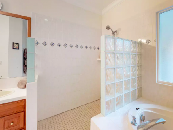 Princeville Home 1001910