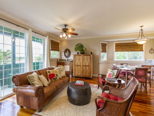 Charming North Shore Estate with Studio Apartment & Vintage Hawaiian Style
