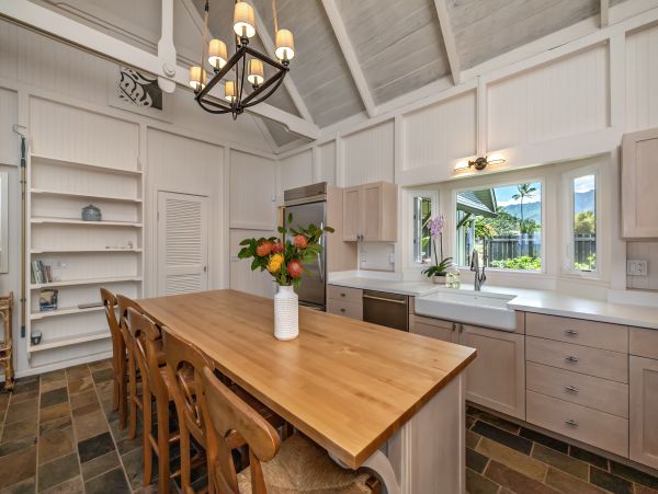 Northshore Oahu Home 1001924