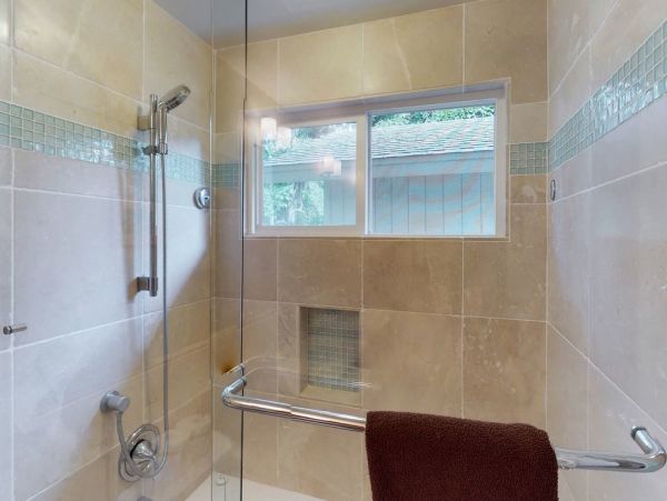 Princeville Home 1001929