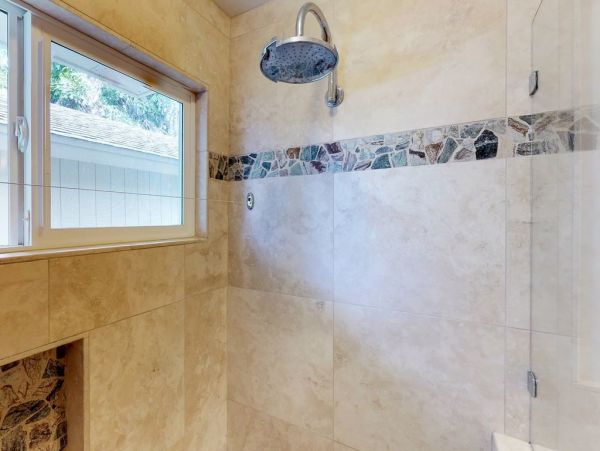 Princeville Home 1001929
