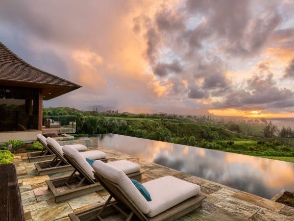 Island Baby Luxury Beach Villa