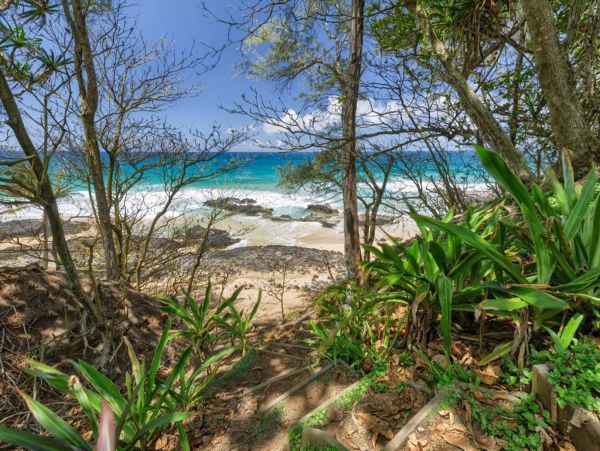 Island Baby Luxury Beach Villa