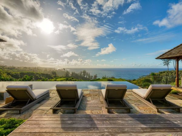 Island Baby Luxury Beach Villa