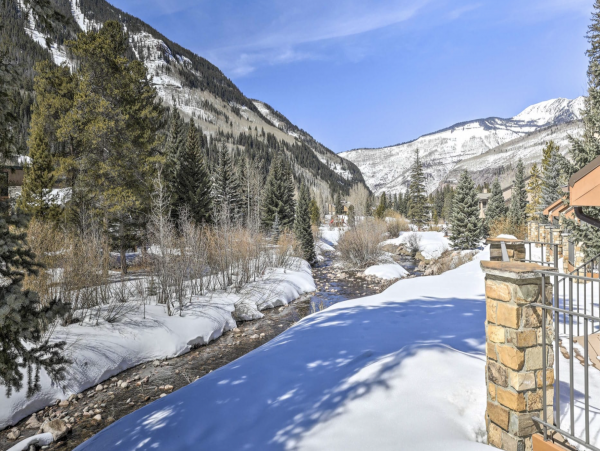 Two Bedroom Plus Loft Lovely Accommodation Vail