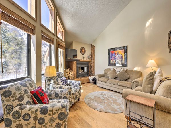 Two Bedroom Plus Loft Lovely Accommodation Vail