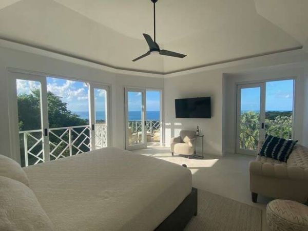 Montego Bay Mansion with 10 Bedrooms and Views