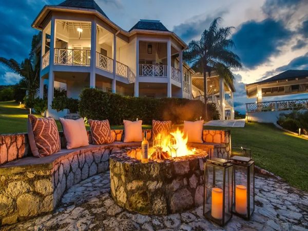 Montego Bay Mansion with 10 Bedrooms and Views