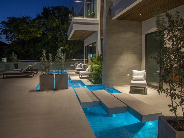 Jamaica Home 1002166