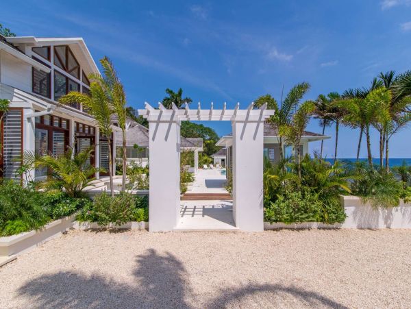Jamaica Home 1002167