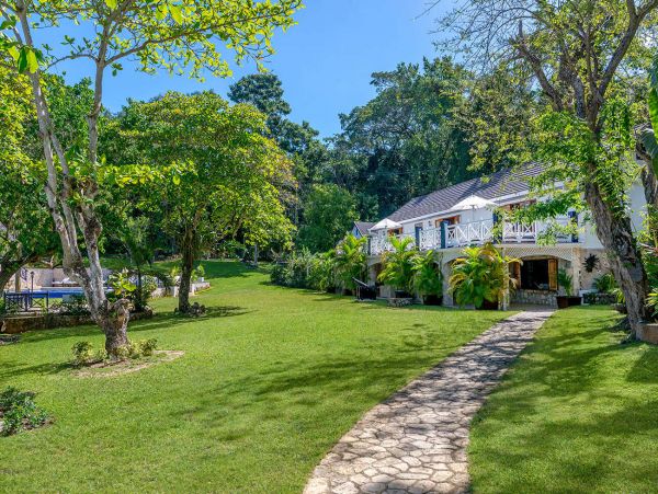 Jamaica Home 1002172