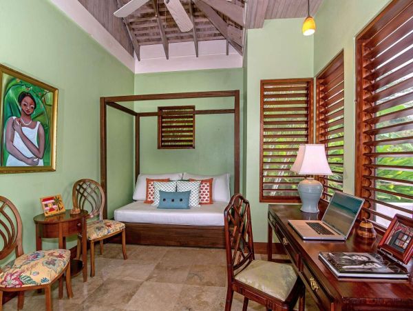 Jamaica Home 1002178