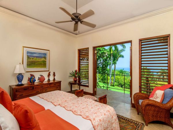 Jamaica Home 1002178