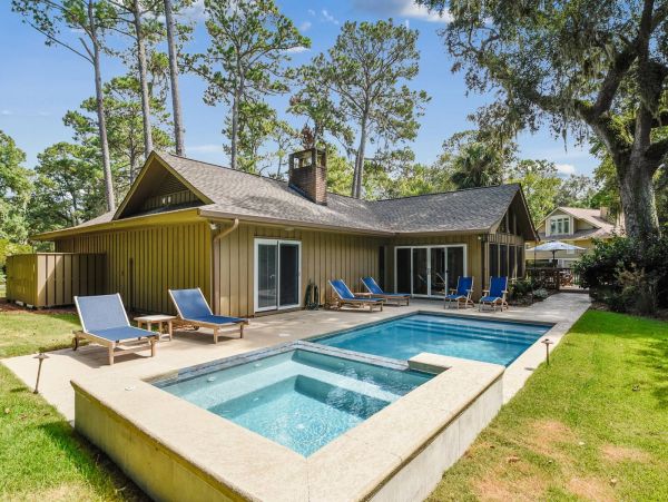 Beautiful Vacation Home in Hilton Head Nine Guests
