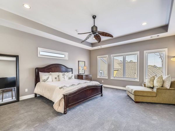 Four Bedroom Vacation Pool Home in Hilton Head Sleeps 14