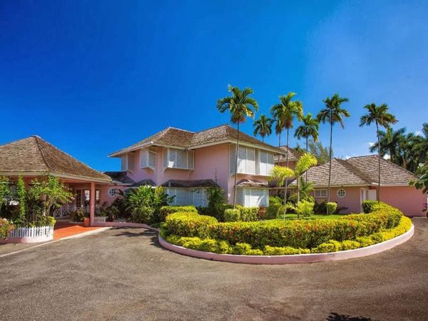 Jamaica Home 1002193