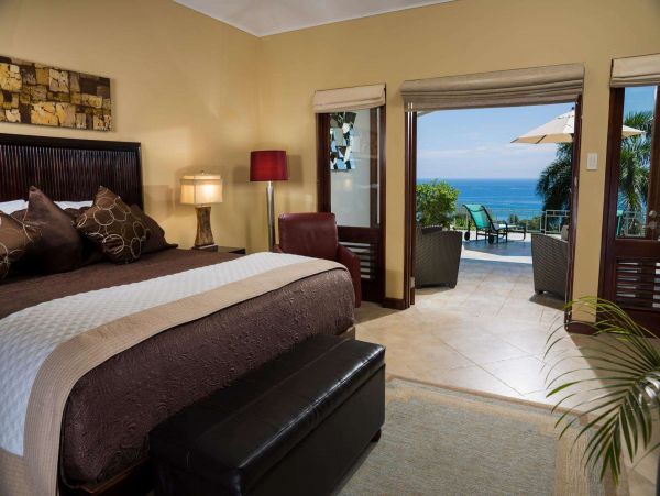 Jamaica Home 1002197