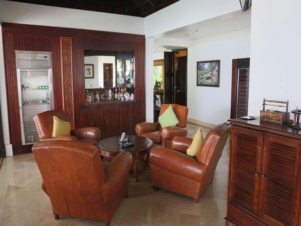 Jamaica Home 1002204