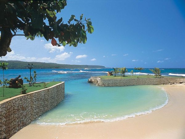 Jamaica Home 1002205