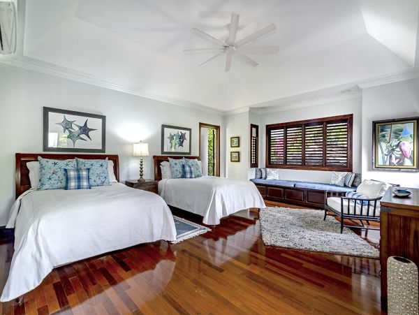 Jamaica Home 1002209