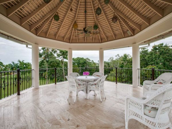 Jamaica Home 1002210