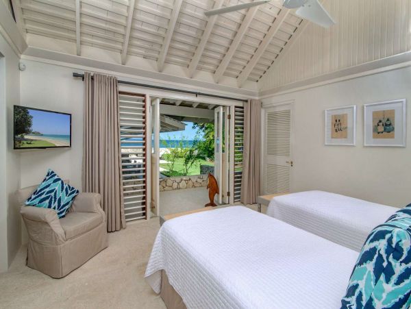 Jamaica Home 1002215