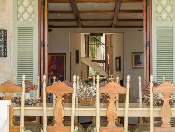 Jamaica Home 1002217