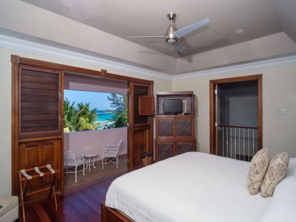 Jamaica Home 1002221