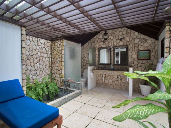 Jamaica Home 1002221
