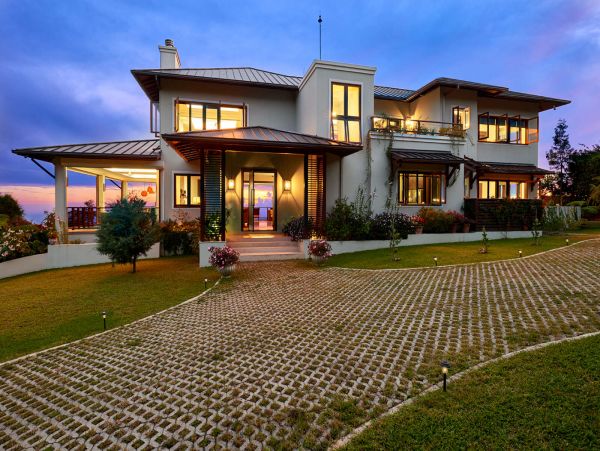 Jamaica Home 1002238