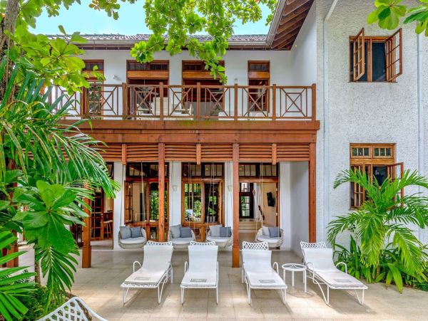 Jamaica Home 1002242