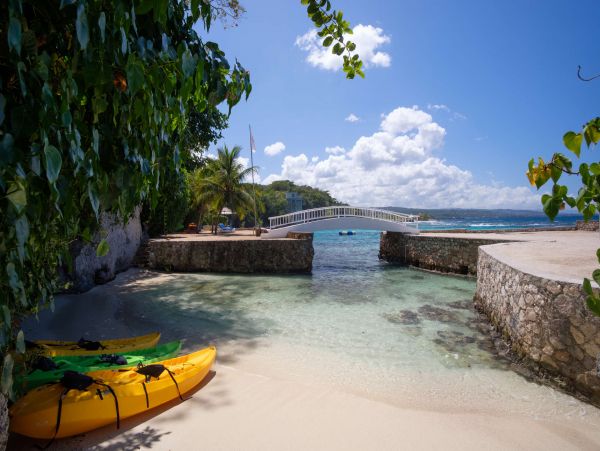 Jamaica Home 1002243
