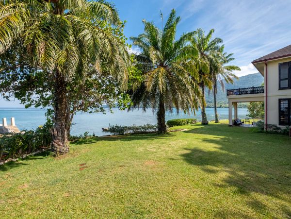 Jamaica Home 1002245