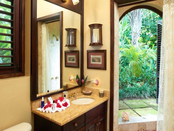 Jamaica Home 1002250