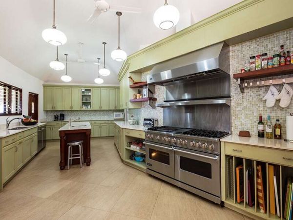 Jamaica Home 1002257