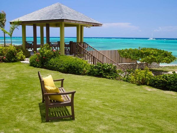 Jamaica Home 1002258
