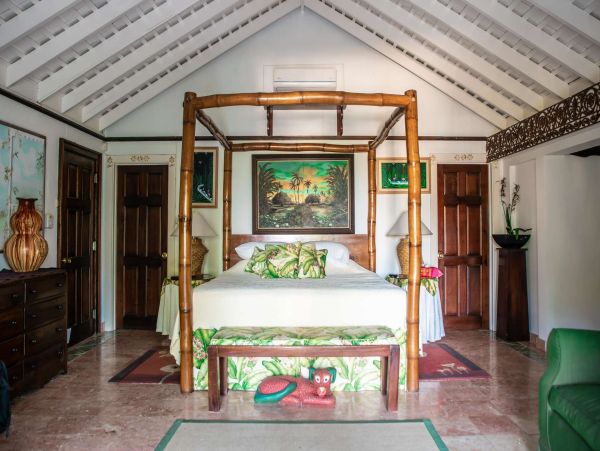 Jamaica Home 1002259