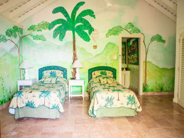 Jamaica Home 1002259