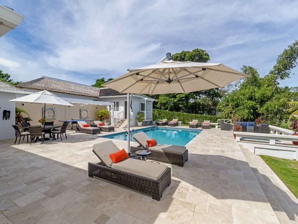 Jamaica Home 1002267