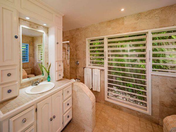Jamaica Home 1002268