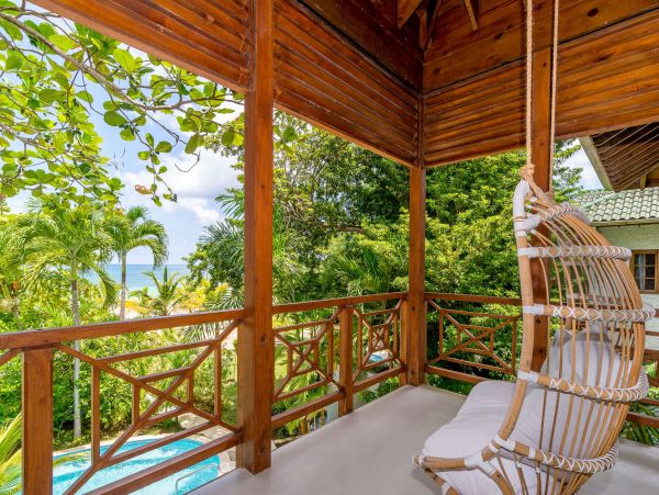 Jamaica Home 1002271