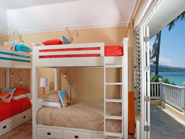 Jamaica Home 1002272