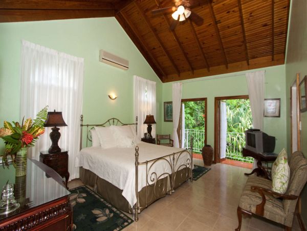 Luxury Estate Vacation Villa Over 10,000 sq ft