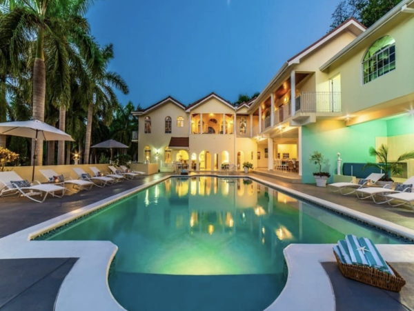 Luxury Estate Vacation Villa Over 10,000 sq ft