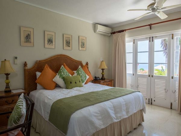 Jamaica Home 1002278