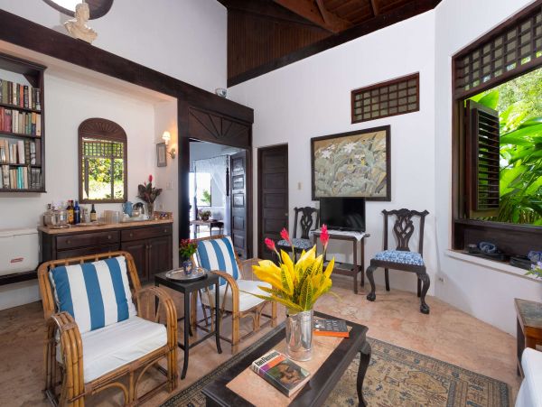 Jamaica Home 1002281