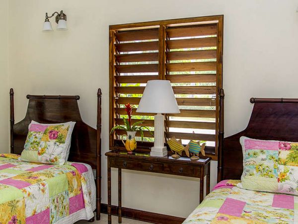 Jamaica Home 1002282