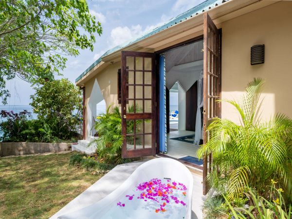 Jamaica Home 1002286