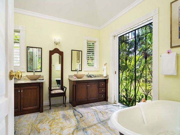 Jamaica Home 1002294