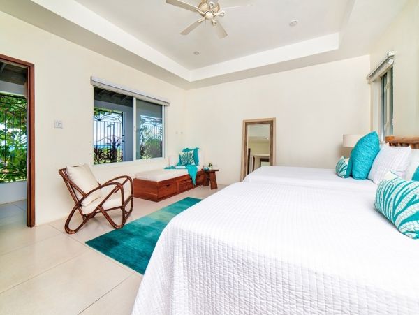 Jamaica Estate Two Main Villas & Cottage & Loft